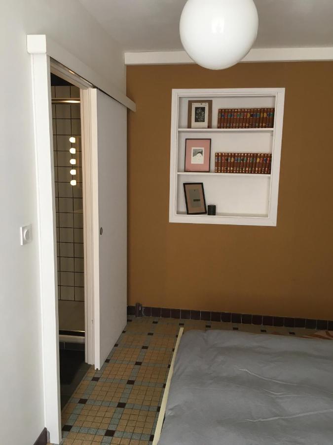 בנרס-דה-ביגור Charmant Appartement Sur Cour, Le Cerisier מראה חיצוני תמונה